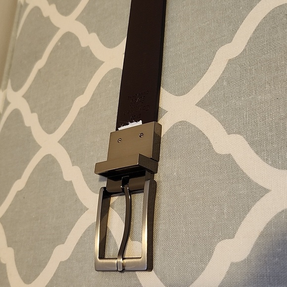 Calvin Klein Reversible Belt - Picture 5 of 8